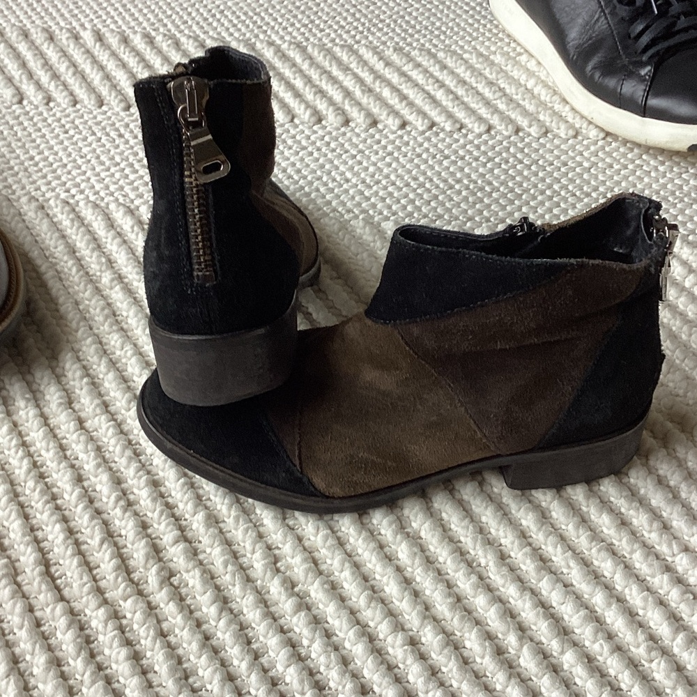 MarkJenkins suede boots